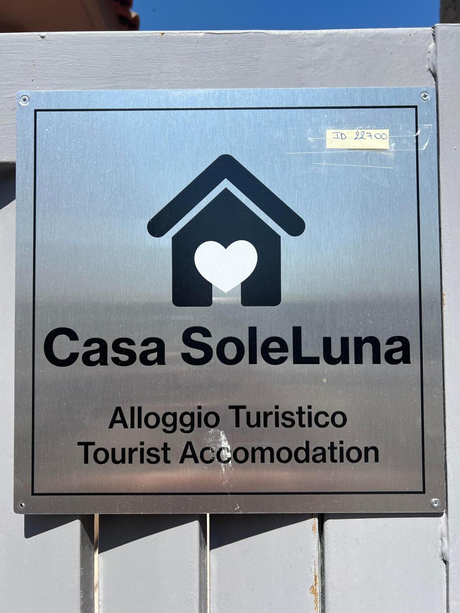 Casa Soleluna - Alloggio Turistico Rome Airport Fiumicino Exterior foto